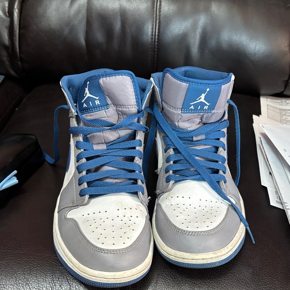 Nike Air Athletic Shoes - Blue and Gray